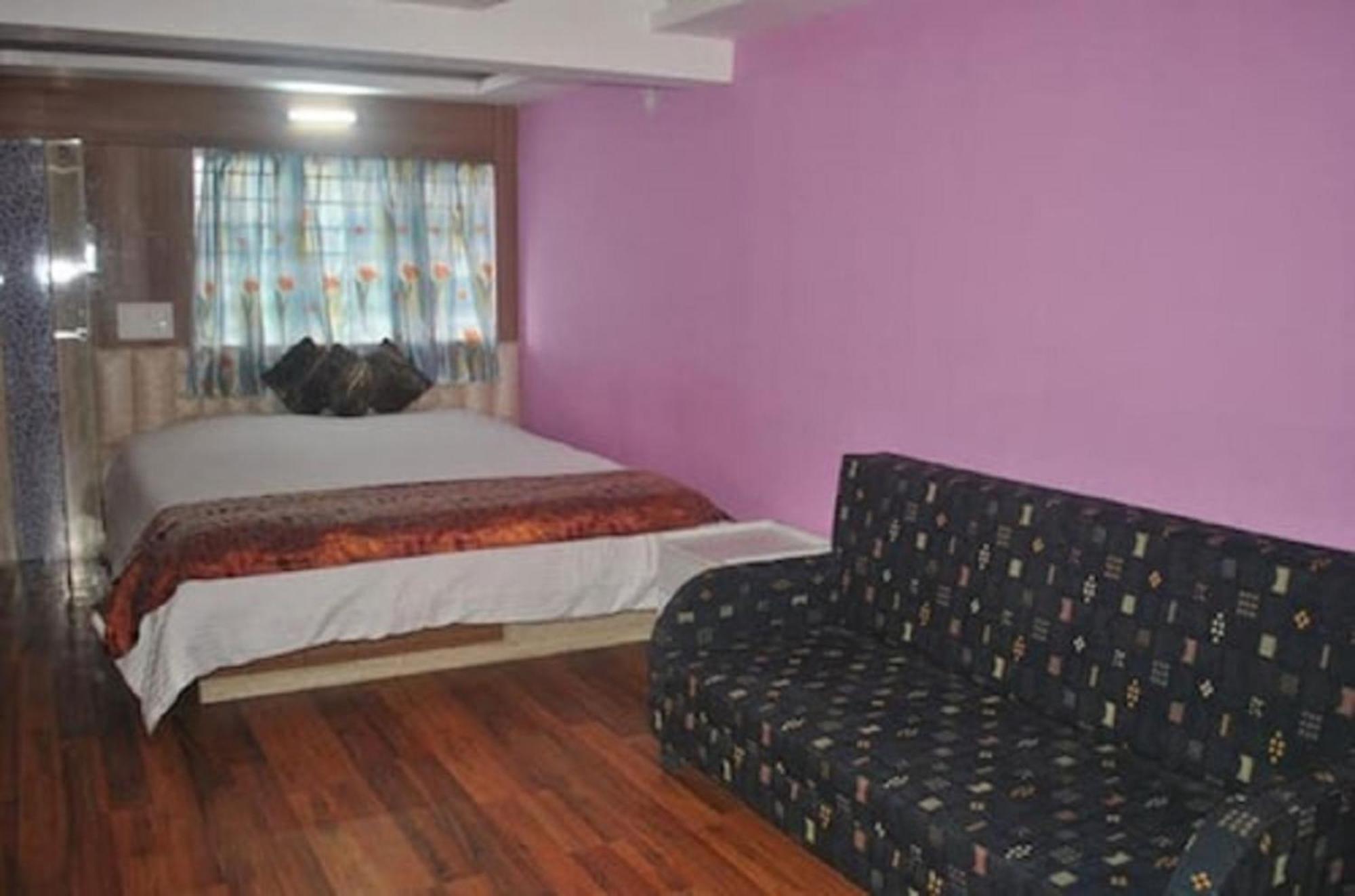 Grg Broadway Mall Road Darjeeling By Royal Collection Hotel Exteriér fotografie
